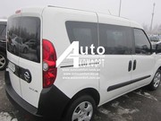 Задний салон, правое окно, короткая база на Opel Combo D (2011-)