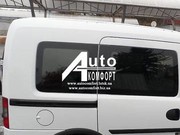 Задний салон, правое окно на автомобиль Opel Combo C (2001–2011